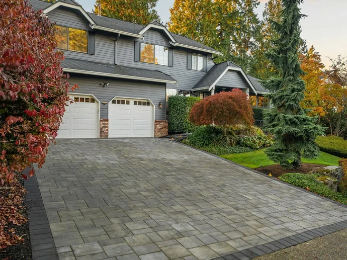 a System Pavers interlocking stone driveway